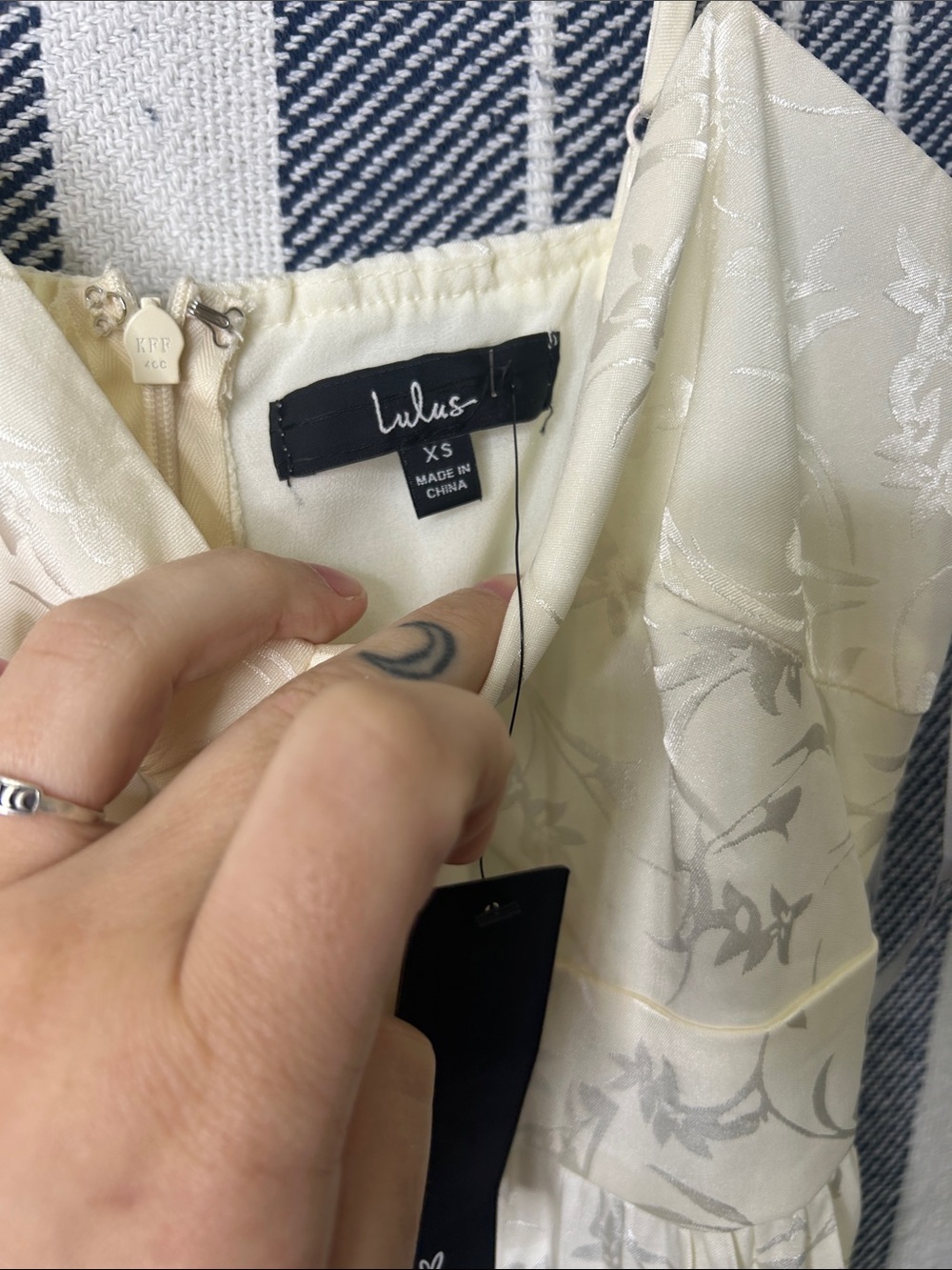 NWT Lulus Regal Romance Ivory Floral Jacquard Pleated Satin Midi Dress - Picture 6 of 7